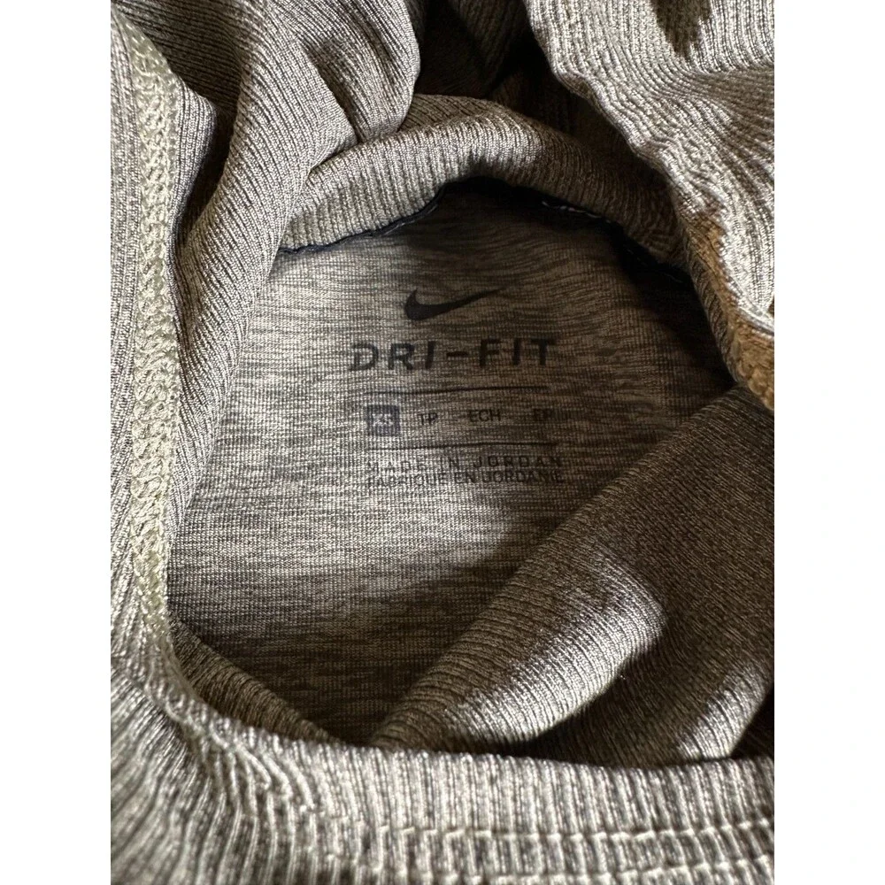 Nike Dri-Fit Women’s Heathered Green Lightweight Hoodie - Size XS